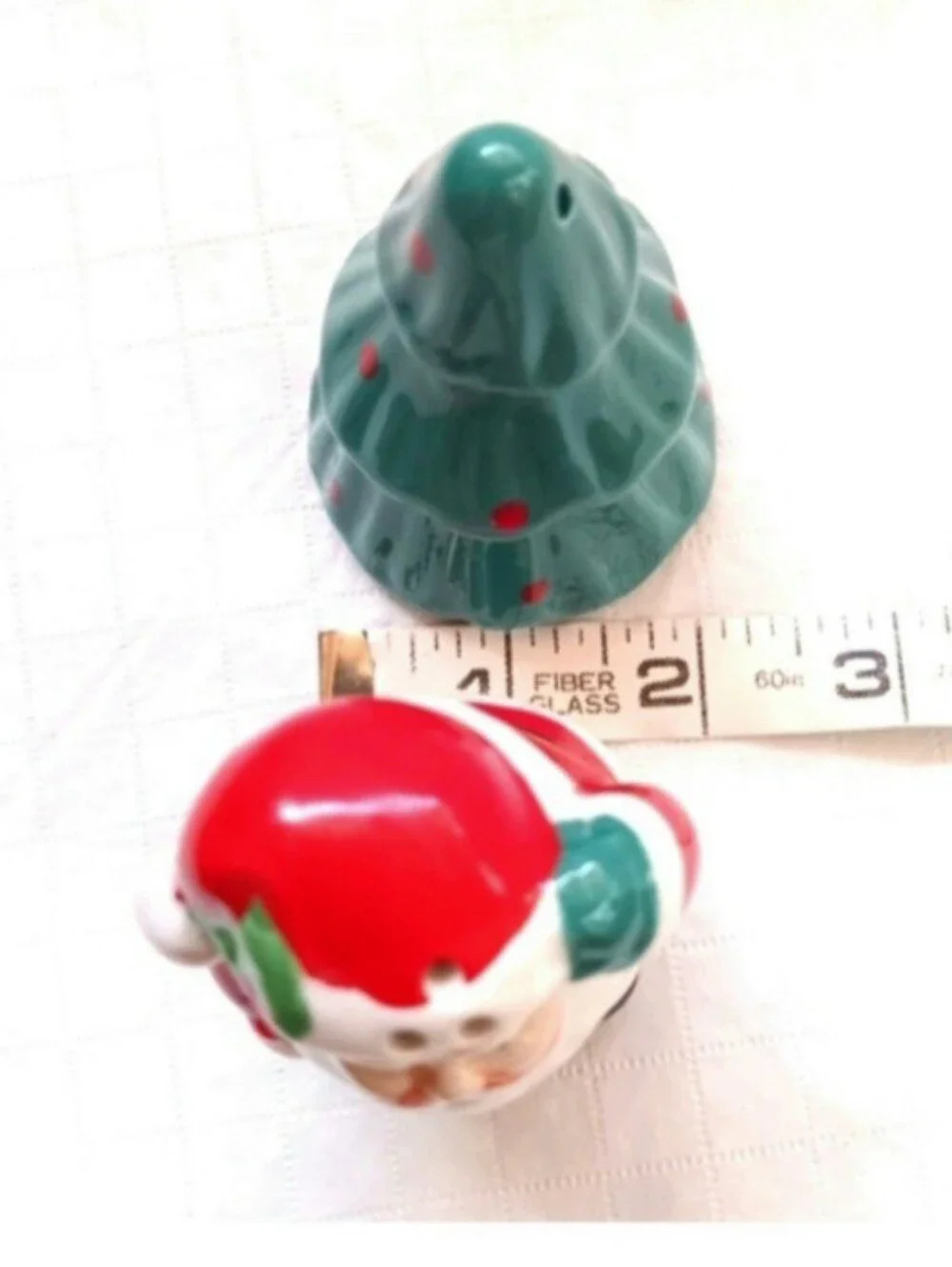 NWOT Celebrate It Ceramic Santa & Christmas Tree Salt & Pepper Shaker